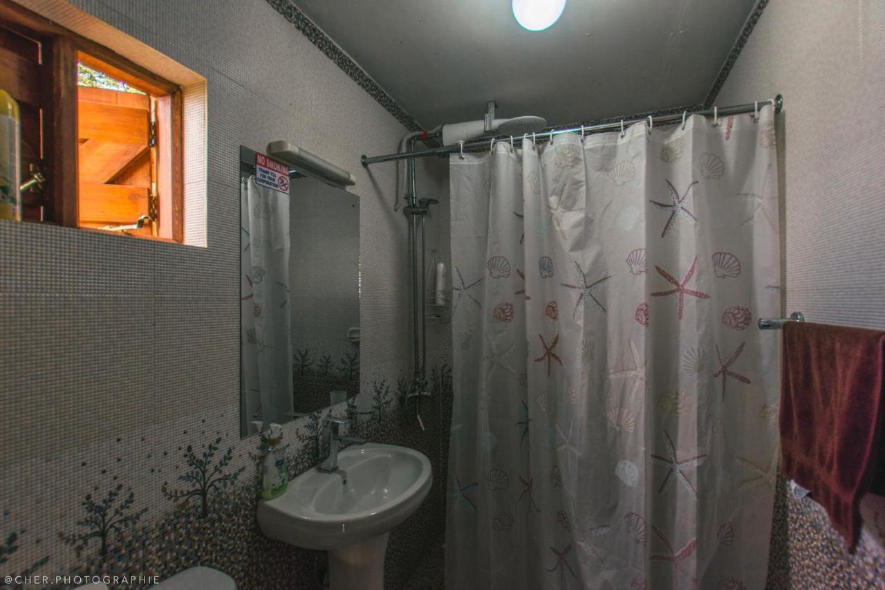 TimauThe Wonky Houseアパートメント エクステリア 写真